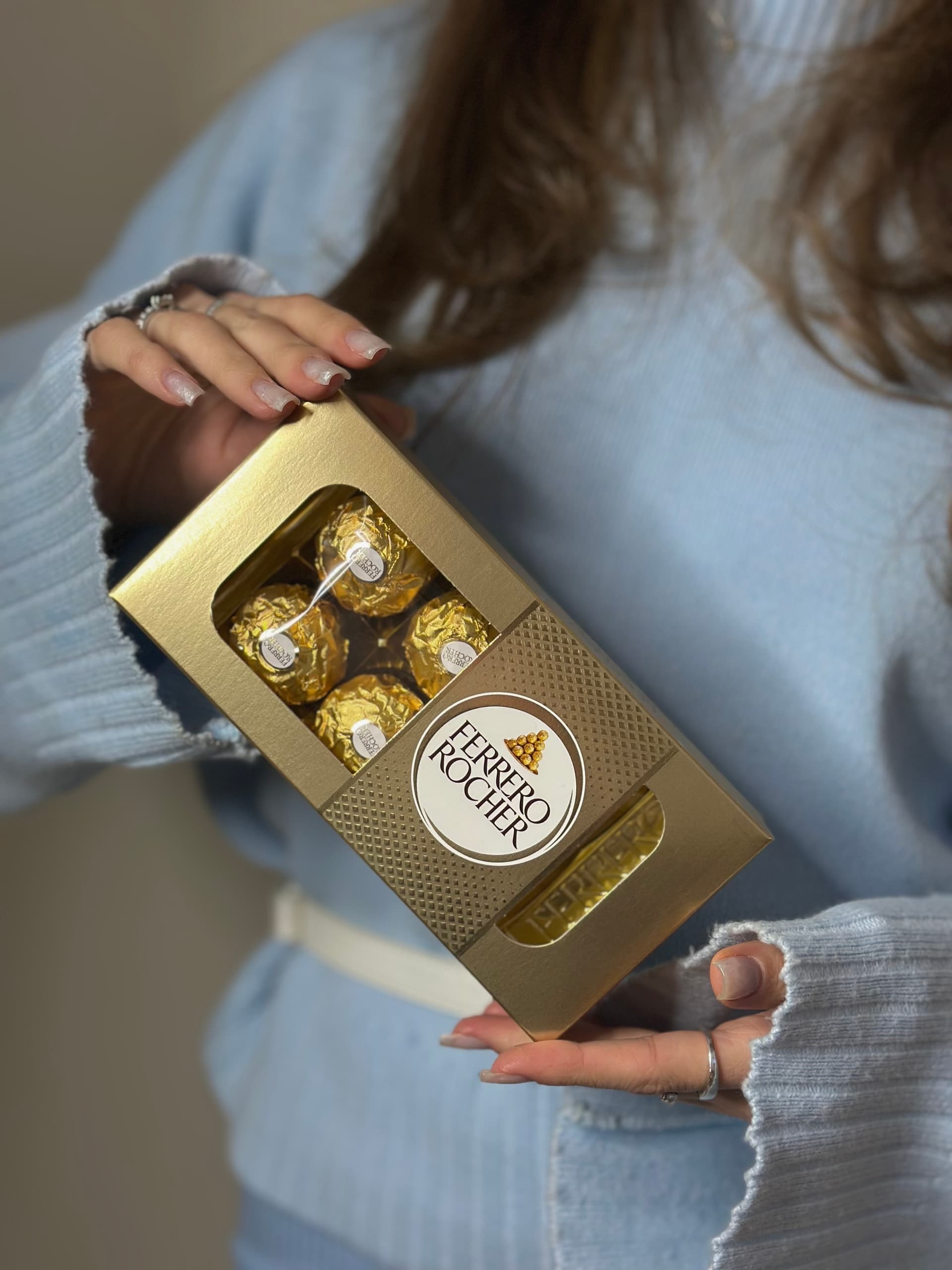 Букет «Коробка конфет «Ferrero rocher»» — композиция. Доставка по Мурманску
